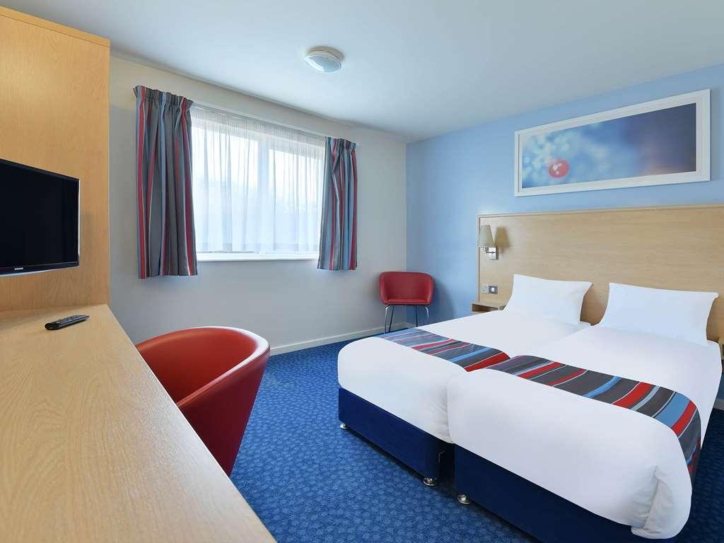 Travelodge Ipswich Beacon Hill Coddenham Szoba fotó